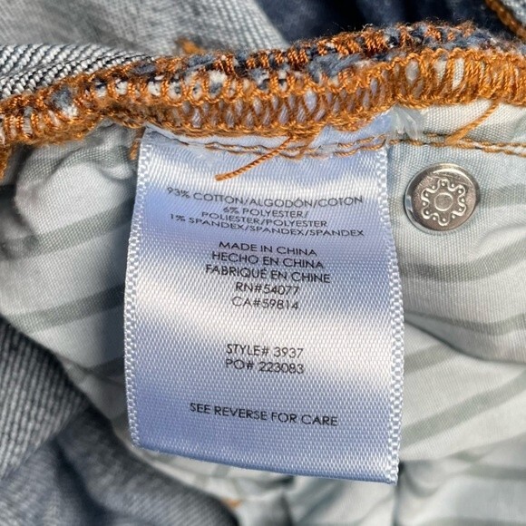 Cabi Jeans Slim Boyfriend Celebrity Wash Star Print Raw Hem Denim Women’s Size 0 - Picture 11 of 13